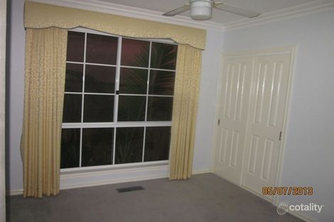 Property photo of 41 Callistemon Crescent Narre Warren VIC 3805
