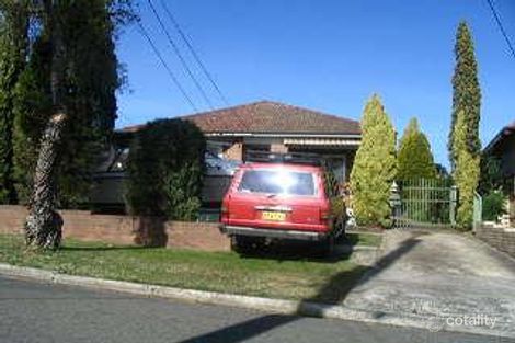 7 Meadowland Rd, Peakhurst, NSW 2210