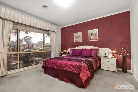Property photo of 11 Franklin Parade Lynbrook VIC 3975