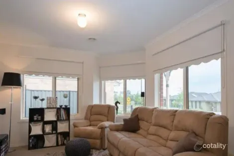 Property photo of 13 Windermere Boulevard Pakenham VIC 3810