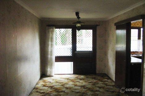 Property photo of 4 Jaggers Place Ambarvale NSW 2560