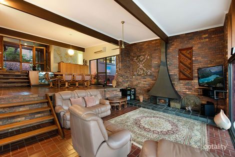 Property photo of 8 Fullview Crescent Buderim QLD 4556