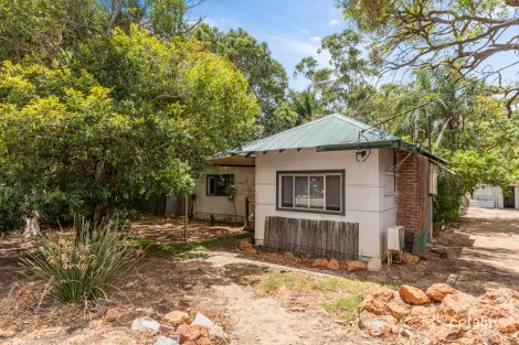 236 Kalamunda Rd, Maida Vale, WA 6057