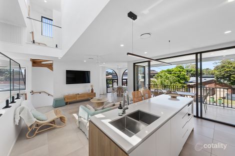 Property photo of 4/37 Twenty Seventh Avenue Palm Beach QLD 4221