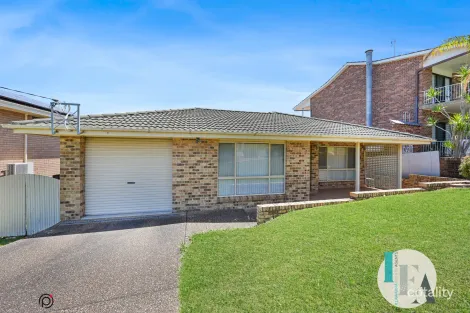Property photo of 36 Shipton Crescent Mount Warrigal NSW 2528