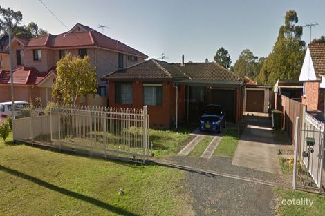 Property photo of 8 Waratah Crescent Macquarie Fields NSW 2564