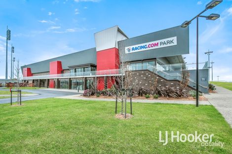 15 Knights Ct, Tynong, VIC 3813