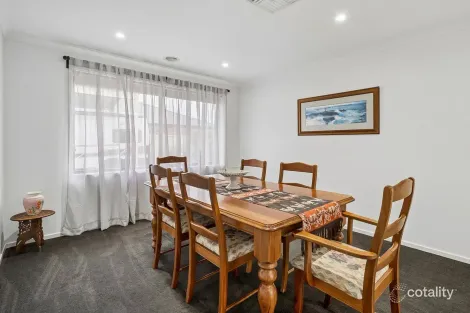Property photo of 12 Quiver Terrace Mooroopna VIC 3629