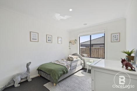 Property photo of 17 Banff Road Winter Valley VIC 3358