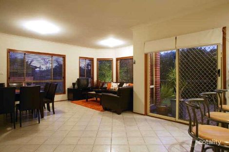 Property photo of 9A Harewood Place Warriewood NSW 2102