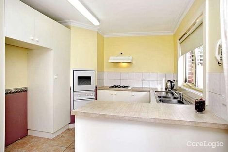 Property photo of 19 Walsh Grove North Geelong VIC 3215