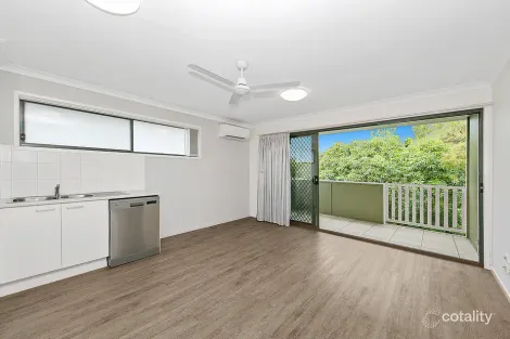 Property photo of 2/35 Lavender Place Fitzgibbon QLD 4018