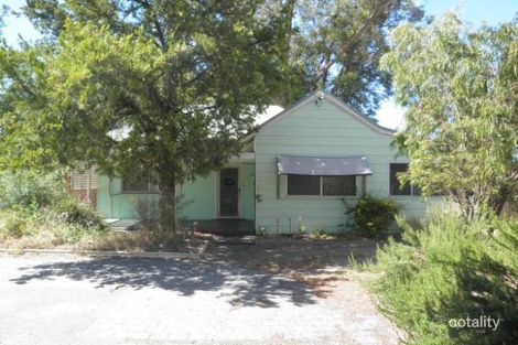 125 Hale Rd, Forrestfield, WA 6058