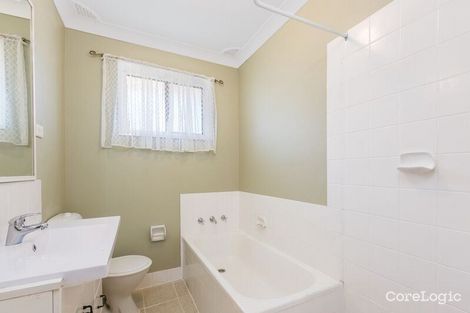 Property photo of 1/106 Barton Street Oak Flats NSW 2529