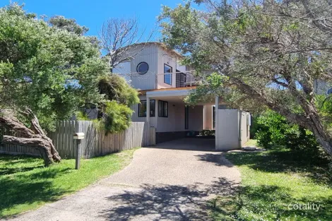 Property photo of 222 Surf Parade Inverloch VIC 3996