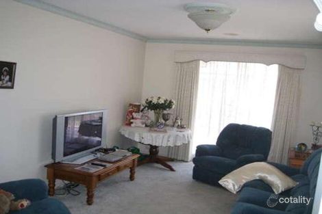Property photo of 3 Polwarth Place Shepparton VIC 3630