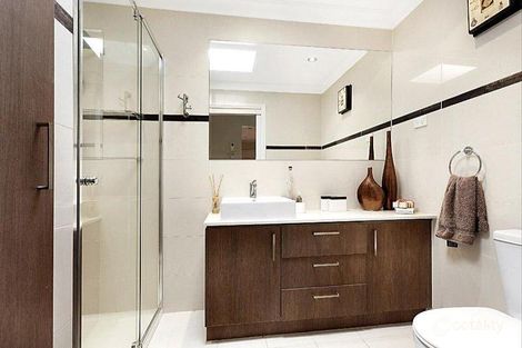 Property photo of 7 Hampton Road Essendon West VIC 3040