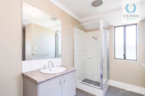 Property photo of 52 Aroona Way Maddington WA 6109