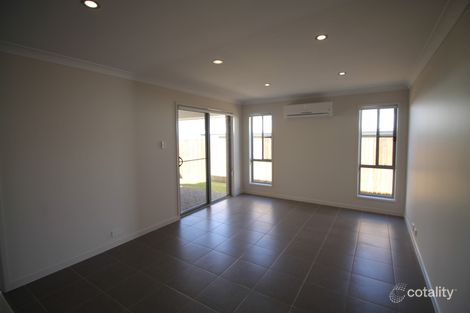 Property photo of 1/25 Parkview Drive Glenvale QLD 4350