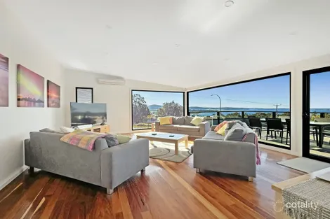 Property photo of 61 Lawry Heights St Helens TAS 7216