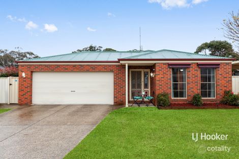 Property photo of 10 Horace Court Broadford VIC 3658