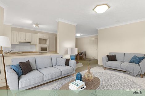 Property photo of 4/18 Alma Road Clayfield QLD 4011