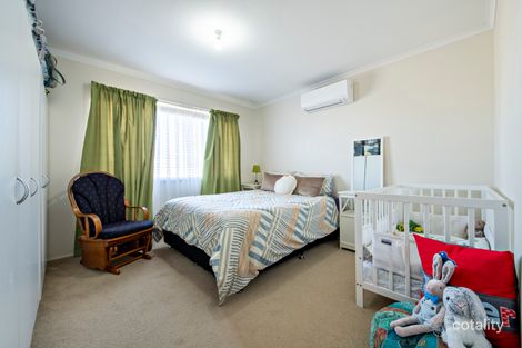 Property photo of 19 Tanderra Drive Dubbo NSW 2830
