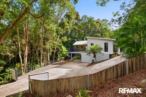 42 Lachlan Ave, Nambour, QLD 4560