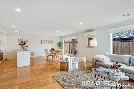 Property photo of 46 Rosenthal Boulevard Sunbury VIC 3429