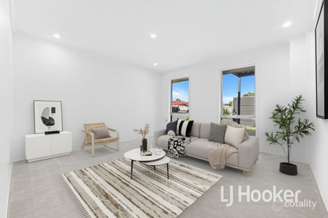 Property photo of 33 Lansell Drive Cranbourne North VIC 3977