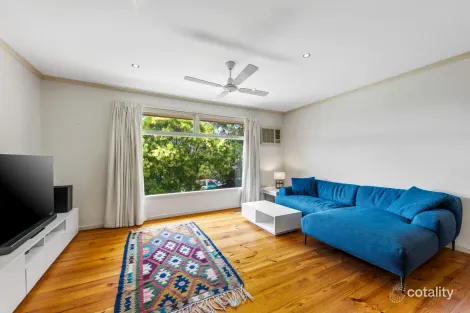 Property photo of 20 Central Avenue Mooroolbark VIC 3138