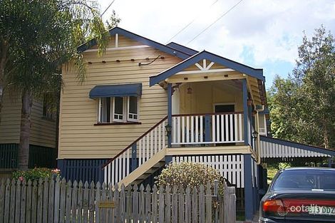 22 Overend St, Norman Park, QLD 4170