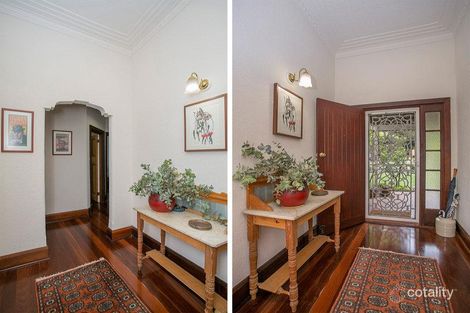 Property photo of 16 Waroonga Road Nedlands WA 6009