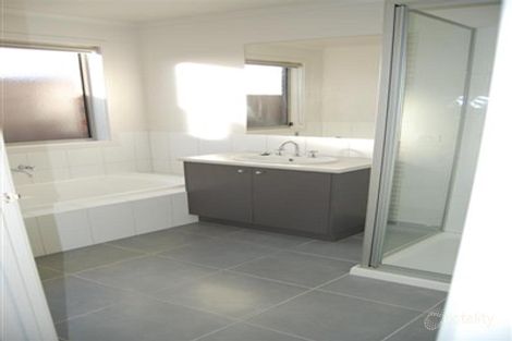 Property photo of 5 Galleywood Court Warrnambool VIC 3280