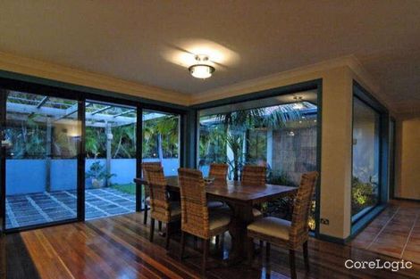 Property photo of 5 Red Bean Close Suffolk Park NSW 2481