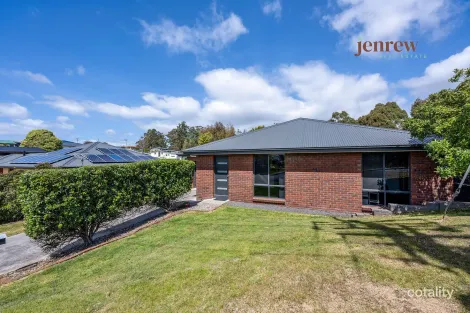 72 Cardigan St, Somerset, TAS 7322