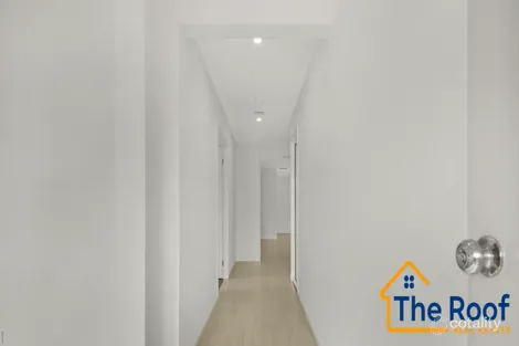 Property photo of 8 Octagonal Street Bonnie Brook VIC 3335