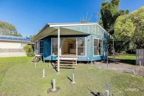 Property photo of 38 Snapper Drive Poona QLD 4650