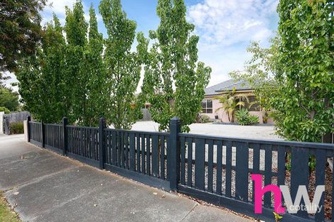 Property photo of 1/17 Laura Avenue Belmont VIC 3216