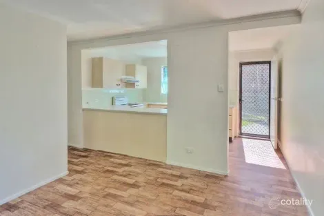 Property photo of 2/283 Kingston Road Logan Central QLD 4114