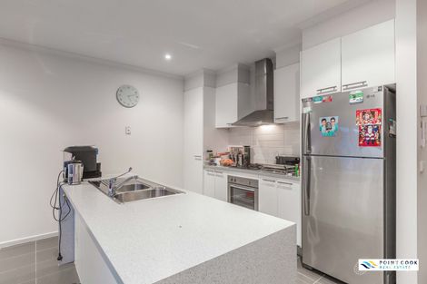 Property photo of 76 Miles Franklin Boulevard Point Cook VIC 3030