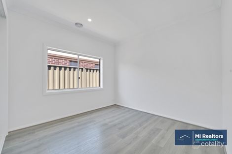 Property photo of 62 Gowar Road Tarneit VIC 3029