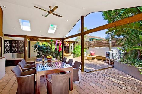 42 Wairakei Rd, Wamberal, NSW 2260