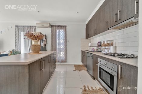 Property photo of 22 Tony Drive Truganina VIC 3029