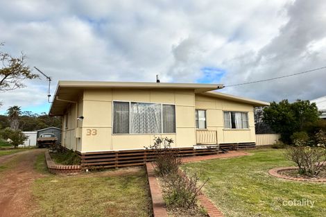 Property photo of 33 Felspar Street Narrogin WA 6312