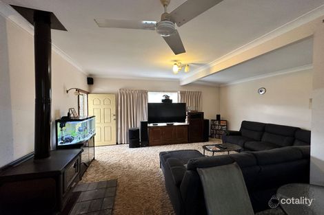 Property photo of 33 Felspar Street Narrogin WA 6312