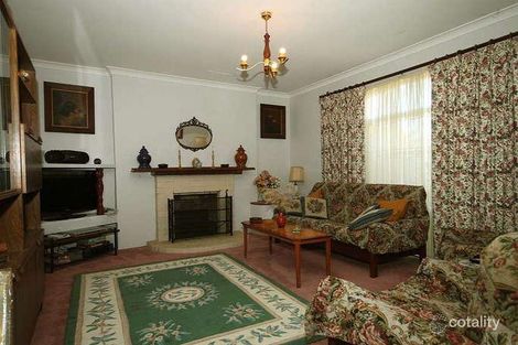 Property photo of 33 Whitfield Drive Two Rocks WA 6037