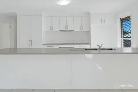 Property photo of 45 Waterview Drive Lammermoor QLD 4703