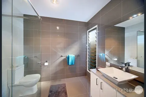 Property photo of 32 Foxtail Circuit Mountain Creek QLD 4557