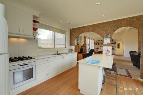 Property photo of 9 Windsor Avenue Alfredton VIC 3350
